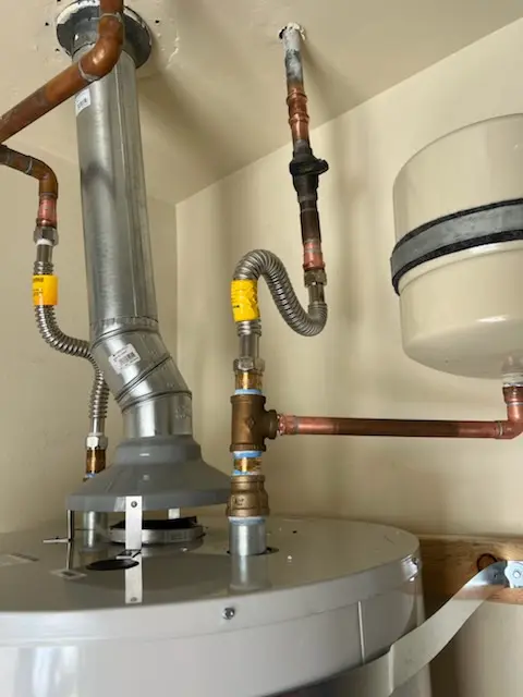 Water heater installation and plumbing repair in Laurelton